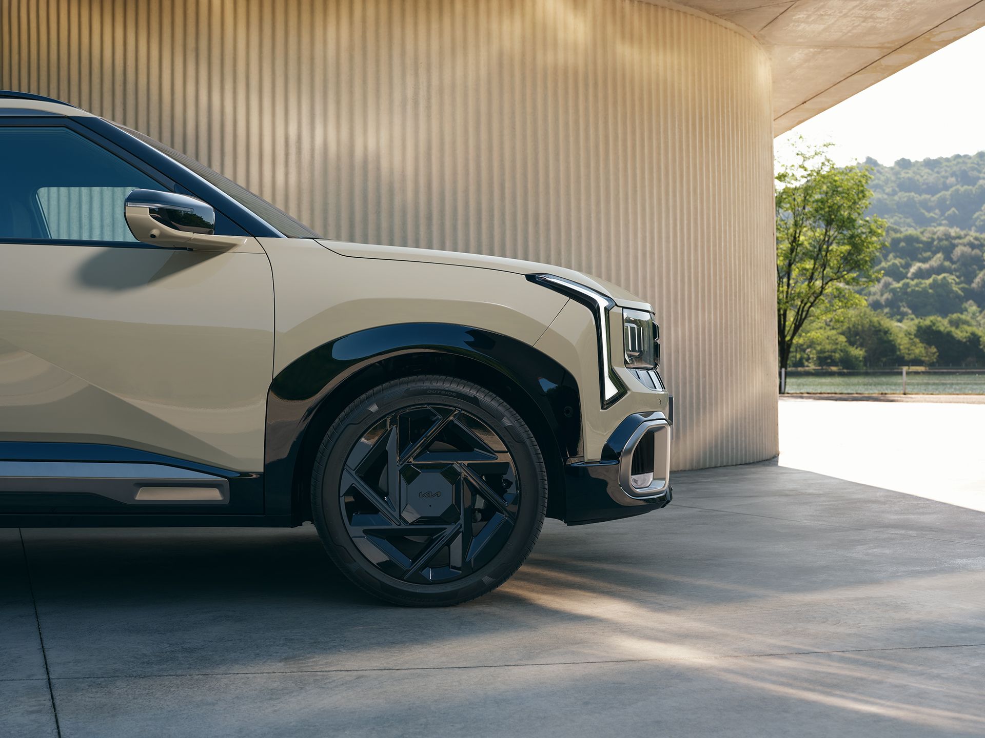 19-Zoll-Leichtmetallfelgen der X-Line.